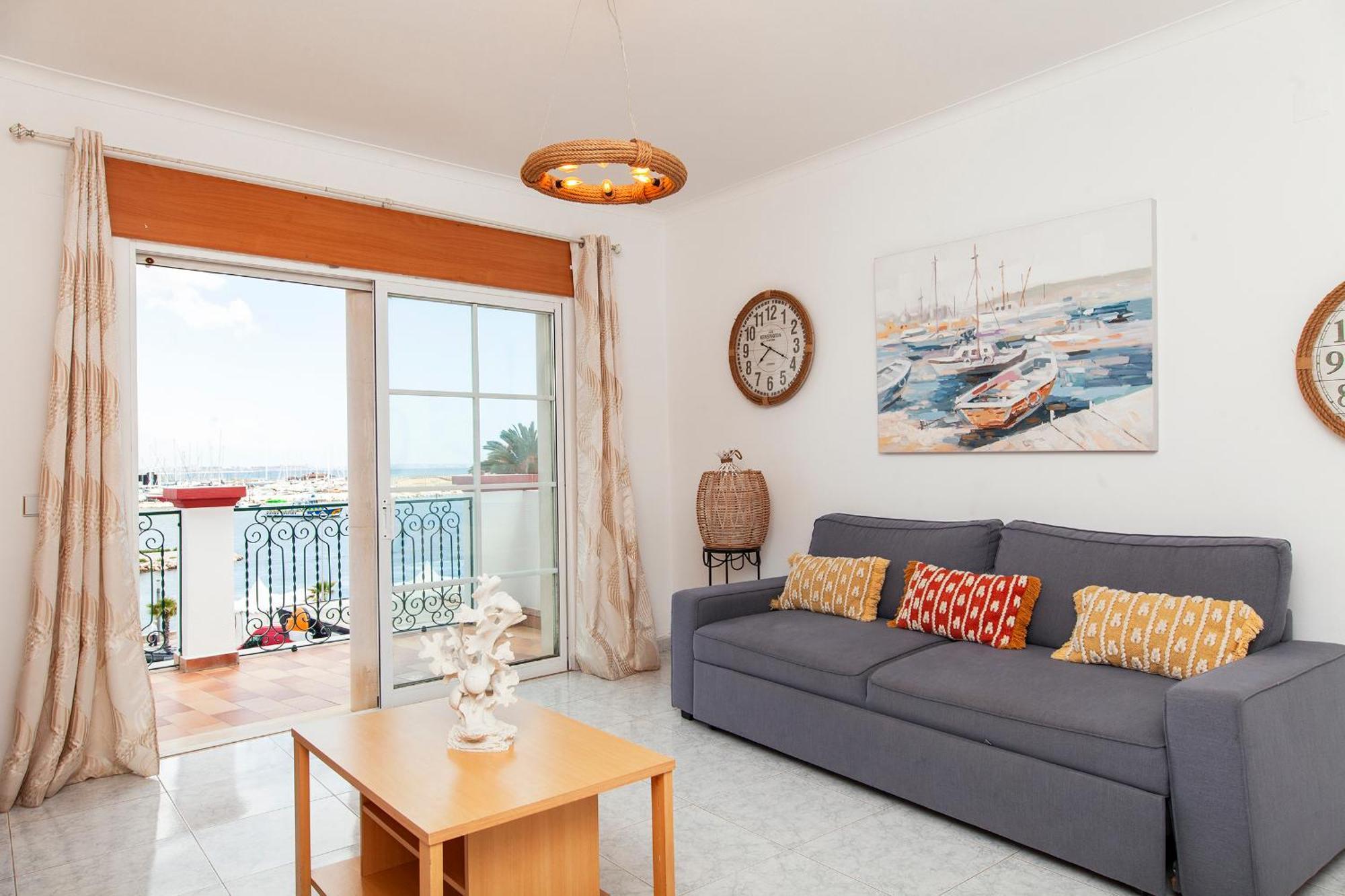 לאגוּ‏ש B37 - City Central Door Apartment מראה חיצוני תמונה